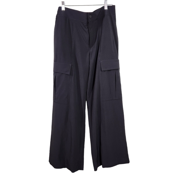 Athleta Chelsea Utility Wide Leg Pants, sz 6 - Picture 2 of 11